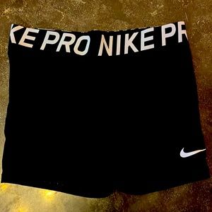 Ladies Nike Pros Size Large